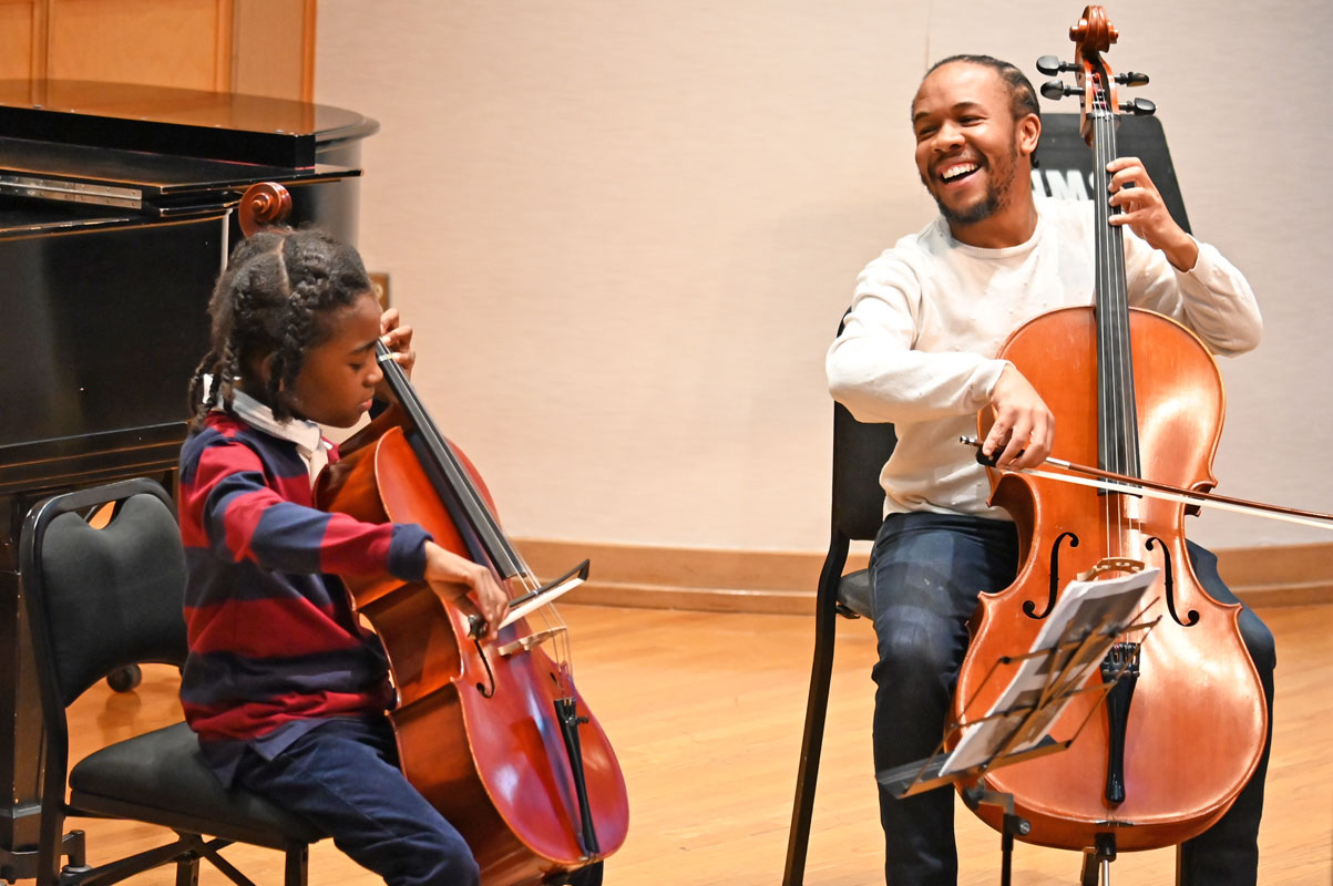 Masterclasses with visiting artists part of Hochstein’s Individual Lesson program