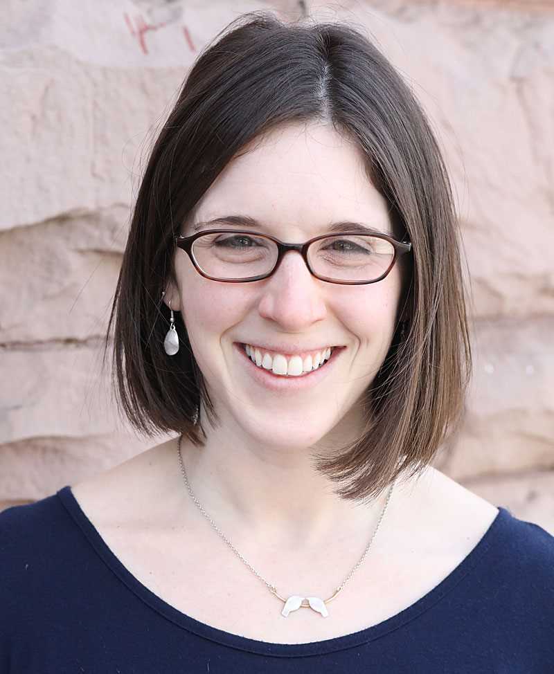 Jennifer Phillips headshot