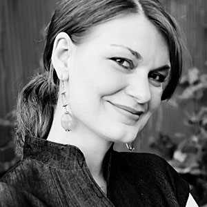Laura Turley headshot
