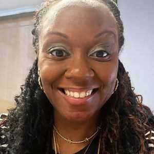 Monique Williams headshot